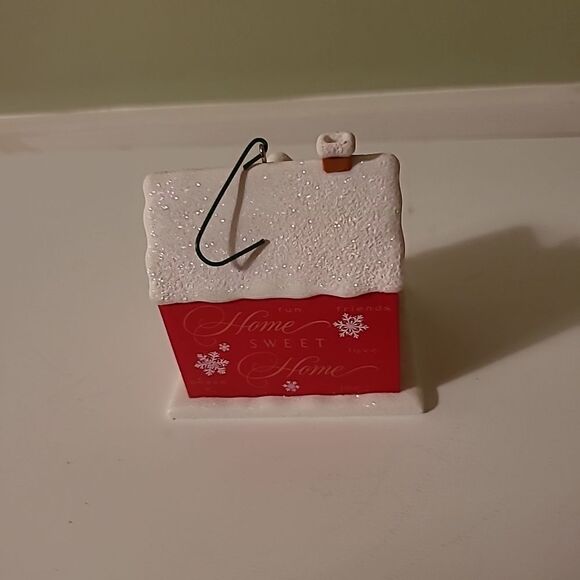 2013 Hallmark Keepsake Ornament - Picture 2 of 4